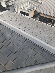 横浜市中央区にて屋根修理〈スレート屋根からしおさいにカバー工法〉